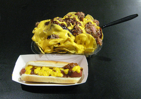Cheese dog with pulled pork nachos